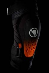 MT500 Hard Shell Knee Protectors 2021