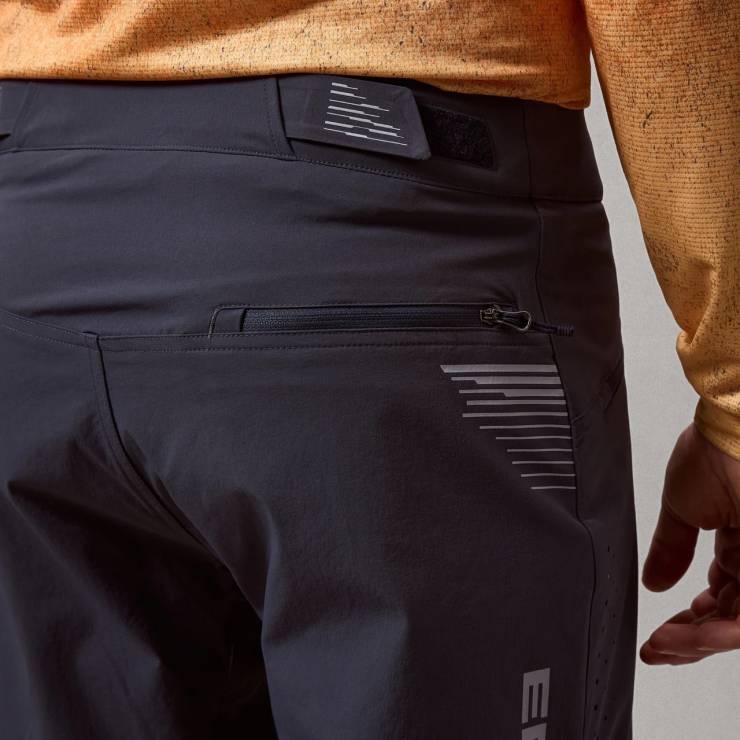 Szorty Endura SingleTrack Lite - krótszy krój (3)