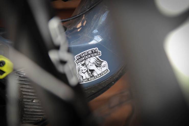 Naklejka 43Ride He said he is a mountain biker... Matowa (4)